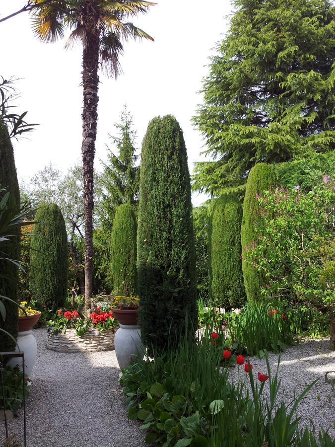 Debora Maison B&B Colombare Di Sirmione Eksteriør bilde
