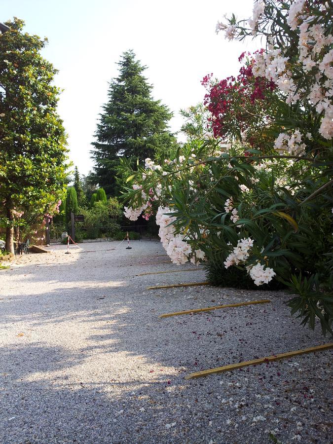 Debora Maison B&B Colombare Di Sirmione Eksteriør bilde