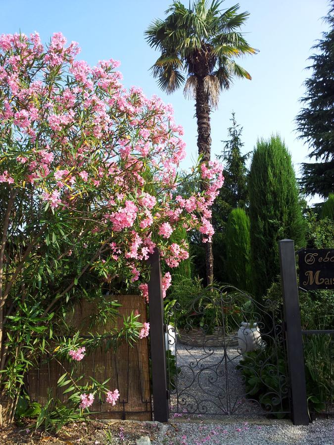 Debora Maison B&B Colombare Di Sirmione Eksteriør bilde